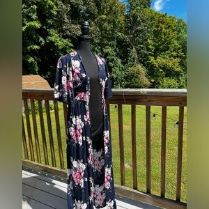 Faded Rose Floral Kimono - Size Small NWOT